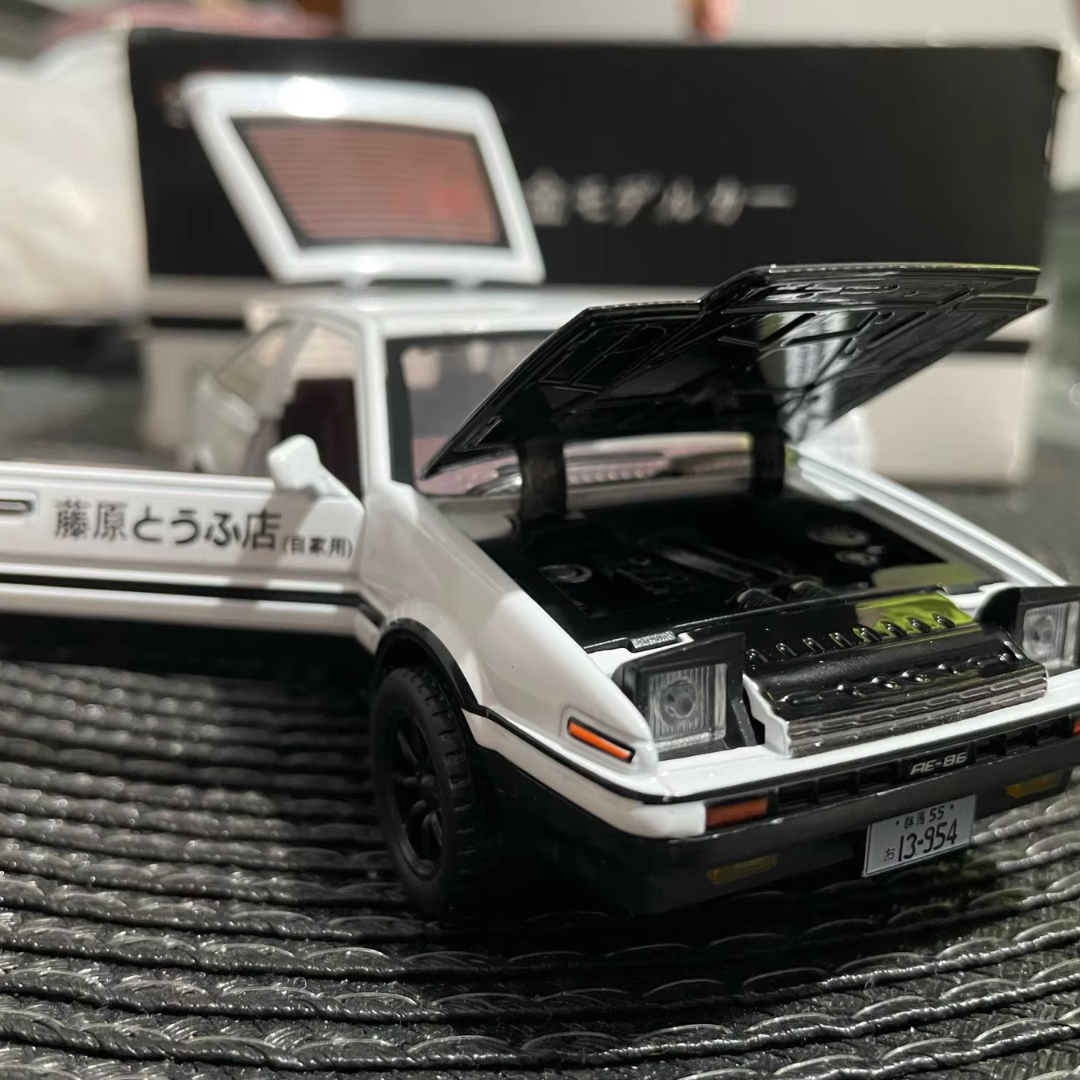 1:32 Initial D Trueno AE86 Car Model