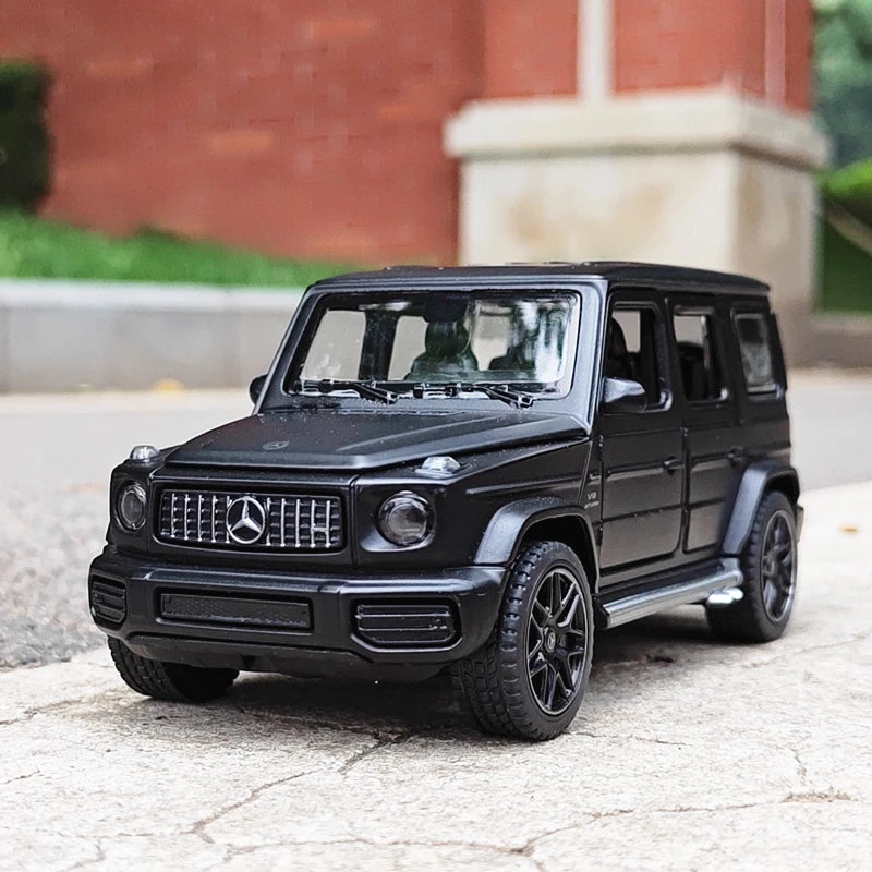 1:32 Mercedes Benz G63 Car Model